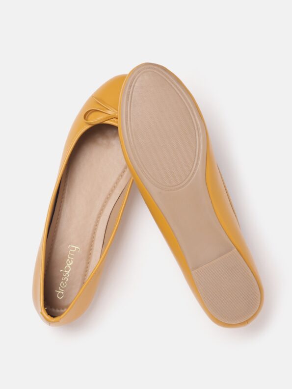 Footwear 2.3