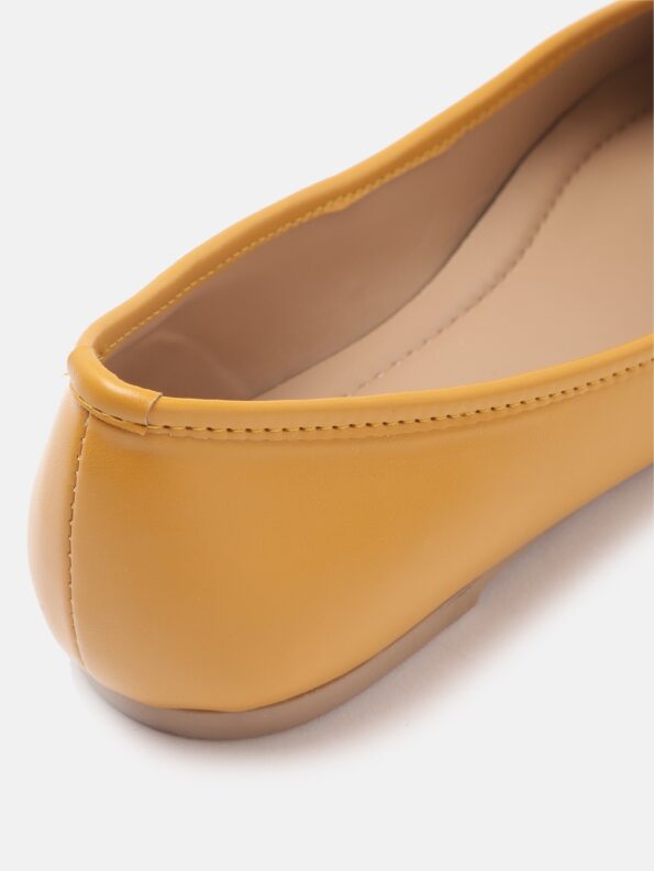 Footwear 2.4