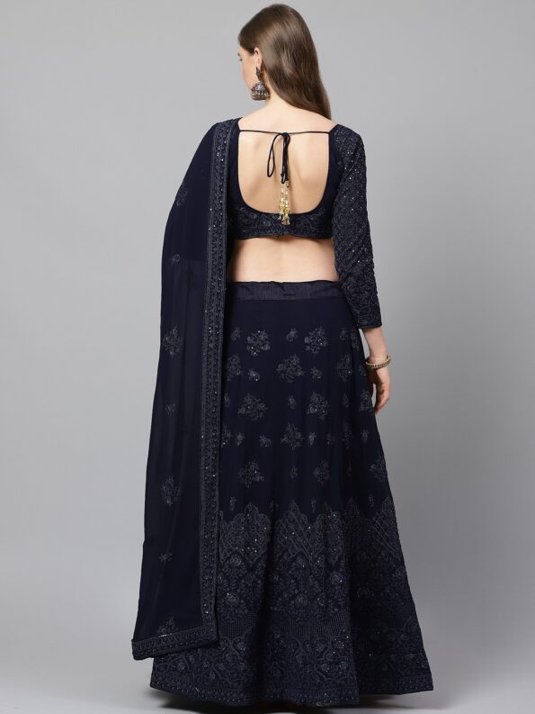 Indian Ethnic Wear 7.4
